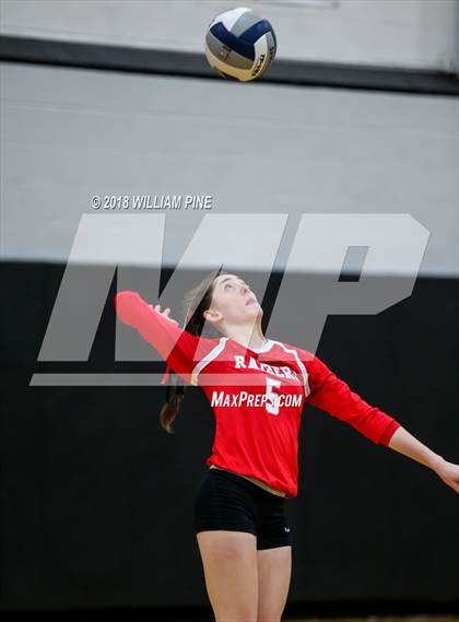 Thumbnail 1 in Red Hook vs Rondout Valley (Section 9 Class B Final) photogallery.