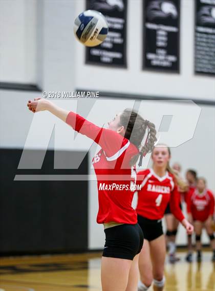 Thumbnail 2 in Red Hook vs Rondout Valley (Section 9 Class B Final) photogallery.