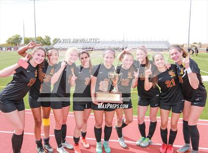 Thumbnail 2 in Salpointe Catholic vs. Flagstaff (AIA 4A Final - Awards Photos) photogallery.