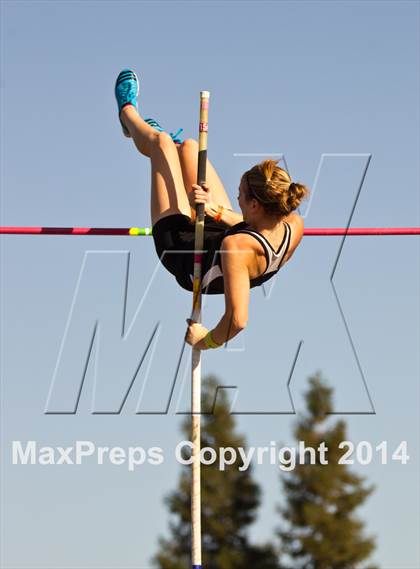 Thumbnail 1 in CIF State Track and Field (Girls Pole Vault) photogallery.
