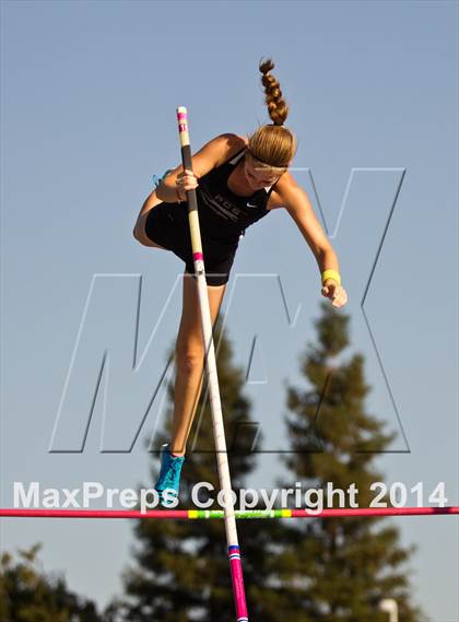 Thumbnail 2 in CIF State Track and Field (Girls Pole Vault) photogallery.