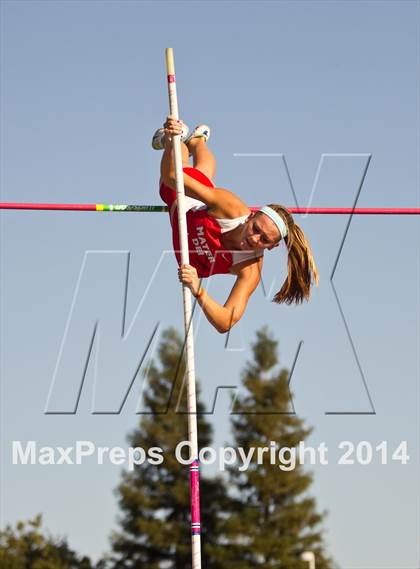 Thumbnail 1 in CIF State Track and Field (Girls Pole Vault) photogallery.
