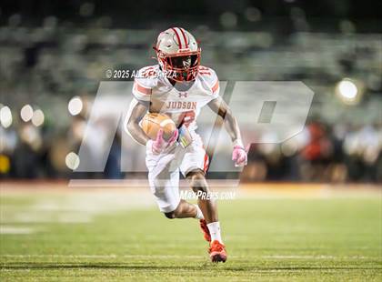 Thumbnail 1 in Judson @ Steele photogallery.