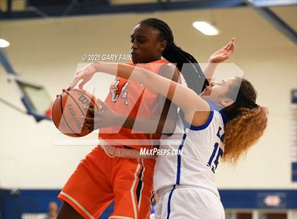 Thumbnail 1 in East Ridge vs Red Bank (Battle At The Creek) photogallery.