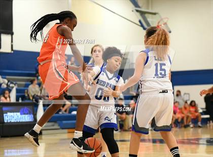 Thumbnail 2 in East Ridge vs Red Bank (Battle At The Creek) photogallery.