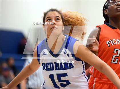 Thumbnail 1 in East Ridge vs Red Bank (Battle At The Creek) photogallery.