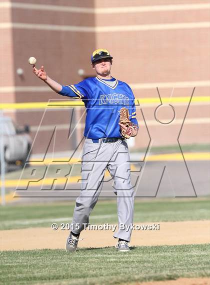 Thumbnail 3 in St. Michael-Albertville vs Chisago Lakes photogallery.