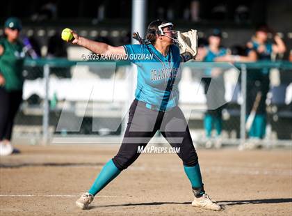 Thumbnail 1 in Orange Cove @ Hoover (D5 Quarterfinals) photogallery.