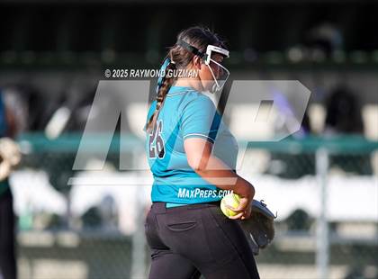 Thumbnail 2 in Orange Cove @ Hoover (D5 Quarterfinals) photogallery.