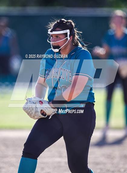 Thumbnail 3 in Orange Cove @ Hoover (D5 Quarterfinals) photogallery.