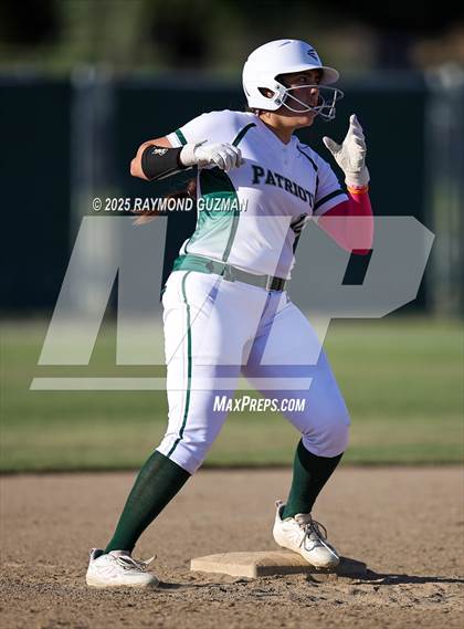 Thumbnail 3 in Orange Cove @ Hoover (D5 Quarterfinals) photogallery.