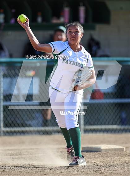 Thumbnail 3 in Orange Cove @ Hoover (D5 Quarterfinals) photogallery.