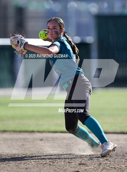 Thumbnail 1 in Orange Cove @ Hoover (D5 Quarterfinals) photogallery.