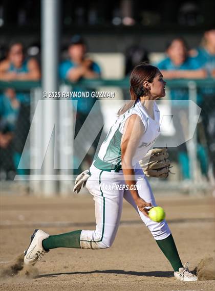 Thumbnail 3 in Orange Cove @ Hoover (D5 Quarterfinals) photogallery.