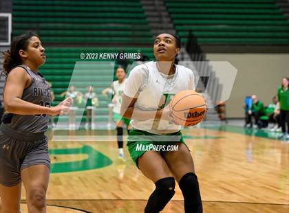 Thumbnail 2 in Buford vs River Ridge photogallery.