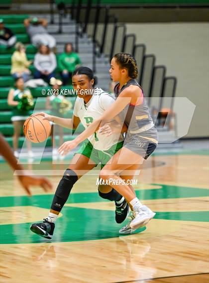 Thumbnail 2 in Buford vs River Ridge photogallery.