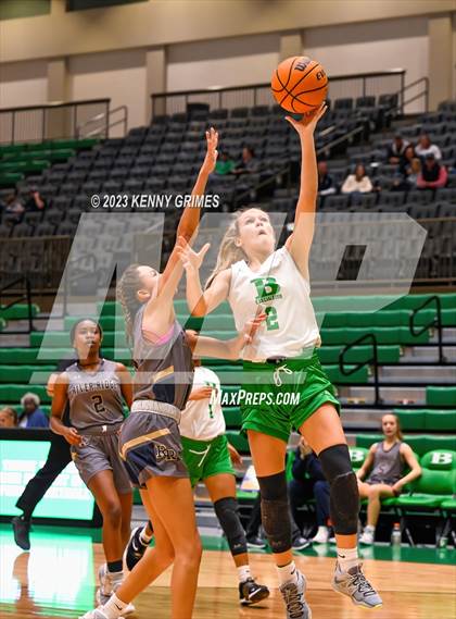 Thumbnail 3 in Buford vs River Ridge photogallery.