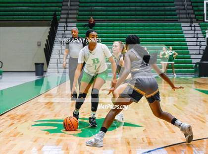 Thumbnail 1 in Buford vs River Ridge photogallery.