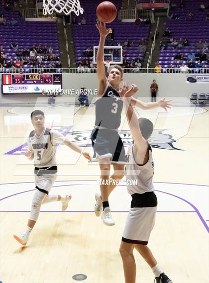 Thumbnail 2 in Corner Canyon vs. Jordan (UHSAA 5A Final) photogallery.