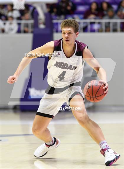 Thumbnail 2 in Corner Canyon vs. Jordan (UHSAA 5A Final) photogallery.