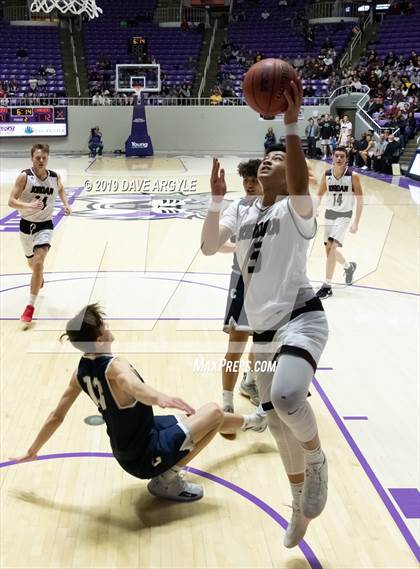 Thumbnail 3 in Corner Canyon vs. Jordan (UHSAA 5A Final) photogallery.