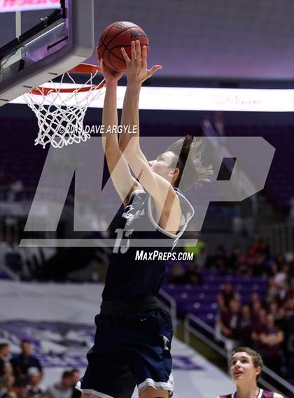 Thumbnail 1 in Corner Canyon vs. Jordan (UHSAA 5A Final) photogallery.