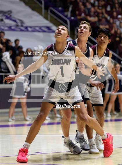 Thumbnail 3 in Corner Canyon vs. Jordan (UHSAA 5A Final) photogallery.
