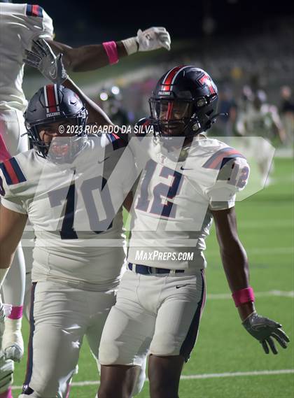 Thumbnail 3 in Tompkins vs Morton Ranch photogallery.