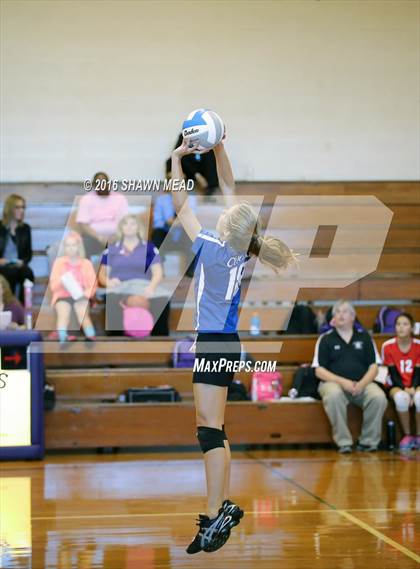 Thumbnail 2 in Lawrence vs. Kalamazoo HomeSchool photogallery.