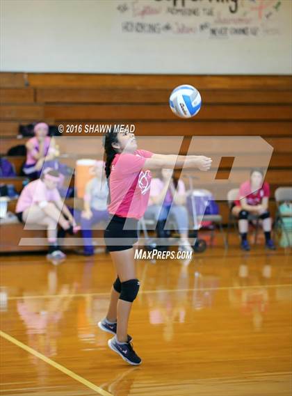 Thumbnail 3 in Lawrence vs. Kalamazoo HomeSchool photogallery.