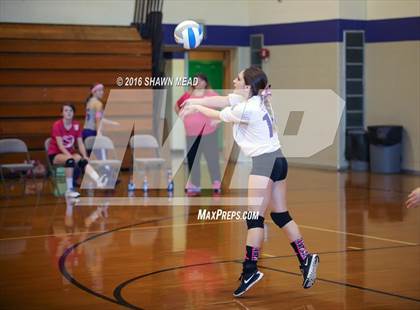 Thumbnail 2 in Lawrence vs. Kalamazoo HomeSchool photogallery.