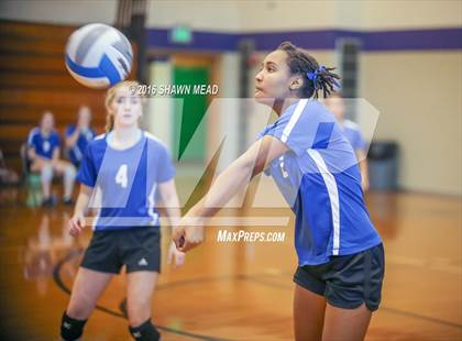 Thumbnail 3 in Lawrence vs. Kalamazoo HomeSchool photogallery.