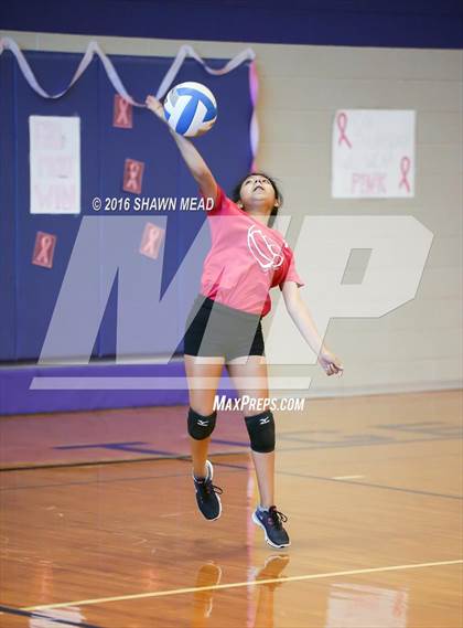 Thumbnail 3 in Lawrence vs. Kalamazoo HomeSchool photogallery.