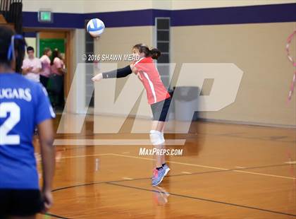 Thumbnail 2 in Lawrence vs. Kalamazoo HomeSchool photogallery.