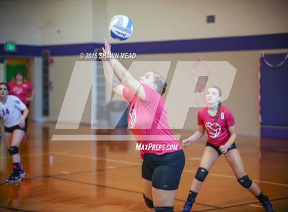 Thumbnail 1 in Lawrence vs. Kalamazoo HomeSchool photogallery.