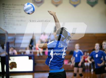 Thumbnail 2 in Lawrence vs. Kalamazoo HomeSchool photogallery.
