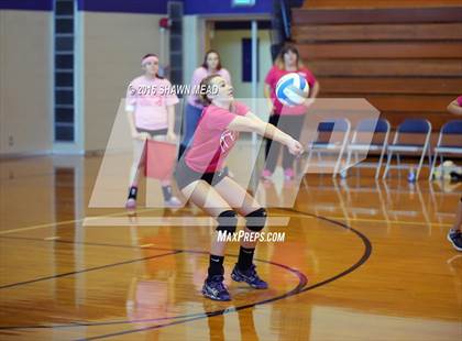 Thumbnail 3 in Lawrence vs. Kalamazoo HomeSchool photogallery.