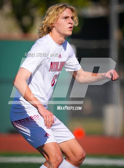 Thumbnail 2 in Basha vs. Red Mountain Coyote (Classic Soccer Tournament) photogallery.