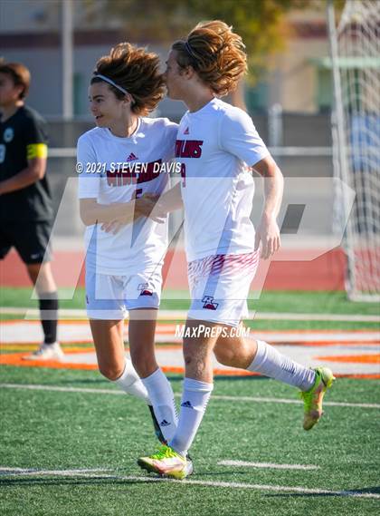 Thumbnail 1 in Basha vs. Red Mountain Coyote (Classic Soccer Tournament) photogallery.