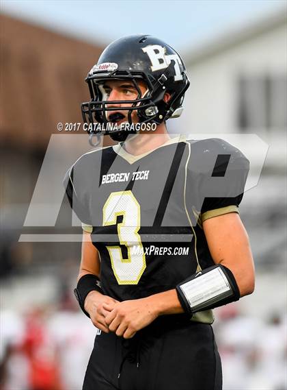 Thumbnail 1 in Cliffside Park vs. Bergen Tech photogallery.