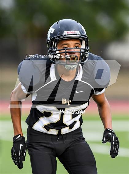 Thumbnail 2 in Cliffside Park vs. Bergen Tech photogallery.