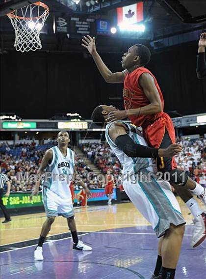 Thumbnail 1 in Jesuit vs Sheldon (CIF SJS D1 Final) photogallery.