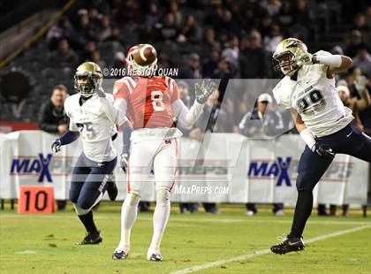 Thumbnail 2 in St. John Bosco vs Mater Dei (CIF-SS D1 Final) photogallery.