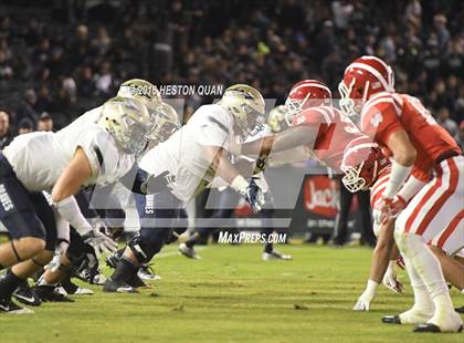 Thumbnail 2 in St. John Bosco vs Mater Dei (CIF-SS D1 Final) photogallery.