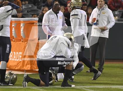 Thumbnail 2 in St. John Bosco vs Mater Dei (CIF-SS D1 Final) photogallery.