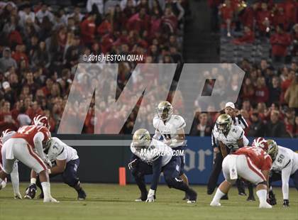 Thumbnail 2 in St. John Bosco vs Mater Dei (CIF-SS D1 Final) photogallery.