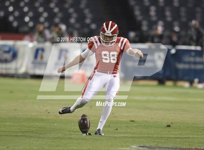 Thumbnail 3 in St. John Bosco vs Mater Dei (CIF-SS D1 Final) photogallery.