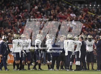 Thumbnail 3 in St. John Bosco vs Mater Dei (CIF-SS D1 Final) photogallery.