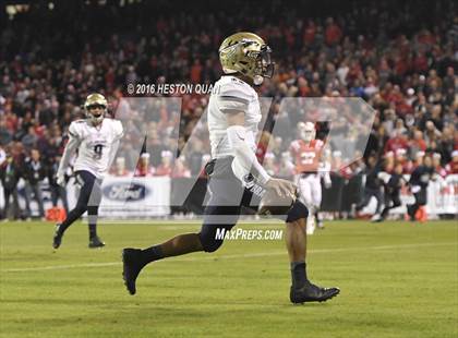 Thumbnail 1 in St. John Bosco vs Mater Dei (CIF-SS D1 Final) photogallery.