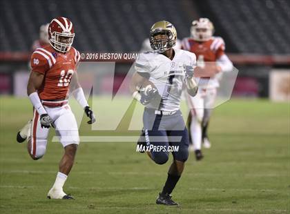 Thumbnail 3 in St. John Bosco vs Mater Dei (CIF-SS D1 Final) photogallery.